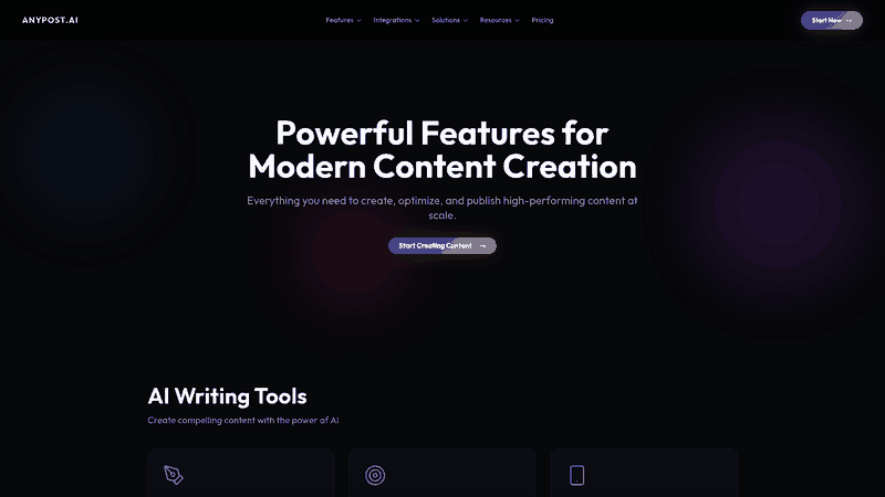 Screenshot: Feature page displaying content scheduling and multi‑platform publishing capabilities.