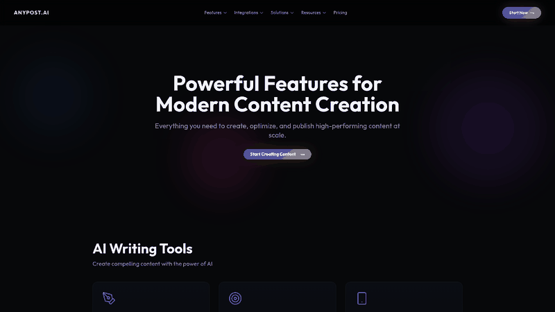 Screenshot: Screenshot of the Features page showing content scheduling, AI‑generated copy, SEO optimization and multi‑platform publishing.